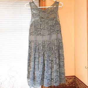 BB Dakota Lace sleeveless party dress-size 10